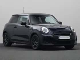 MINI Electric (2023) thumbnail 11