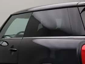 MINI Electric (2023) thumbnail 4