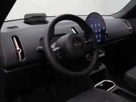 MINI Countryman (2025) thumbnail 14