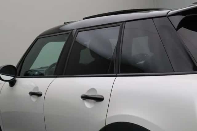 MINI 5-Deurs (2023) thumbnail 4