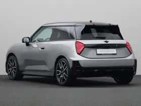 MINI Electric (2026) thumbnail 13