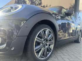 MINI Clubman (2018) thumbnail 7