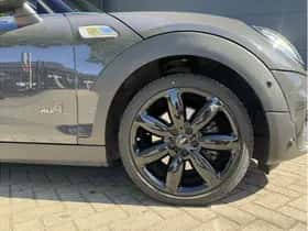 MINI Clubman (2018) thumbnail 7