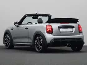 MINI Cooper S (2023) thumbnail 13