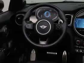 MINI Cooper S (2023) thumbnail 26