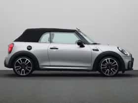 MINI Cooper S (2023) thumbnail 32
