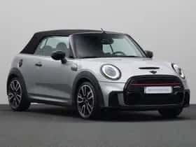 MINI Cooper S (2023) thumbnail 33