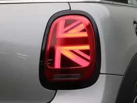 MINI Cooper S (2023) thumbnail 7