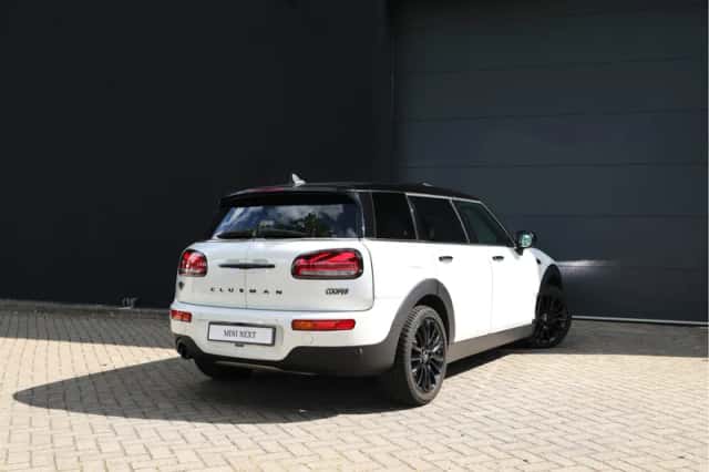 MINI Clubman (2022) thumbnail 2