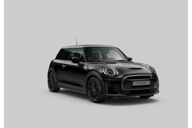MINI Electric (2022) thumbnail 3