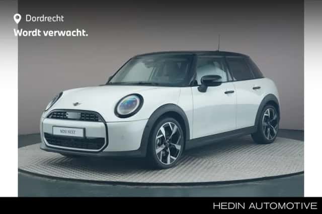 MINI 5-Deurs (2024) thumbnail 1