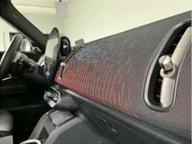 MINI Countryman (2025) thumbnail 16