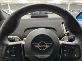MINI Countryman (2025) thumbnail 22