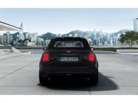 MINI Cooper S (2025) thumbnail 3