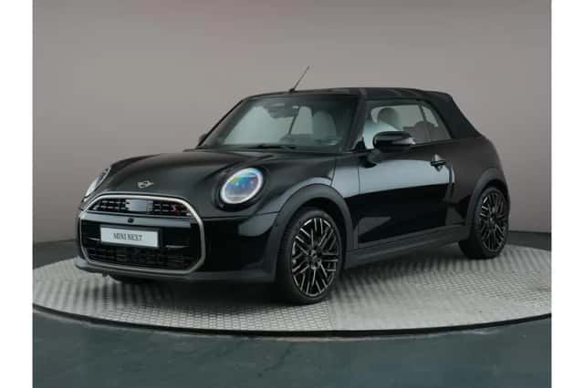 MINI Cooper S (2025) thumbnail 6