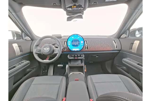 MINI Countryman (2025) thumbnail 4