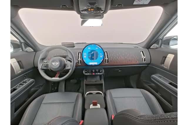 MINI Countryman (2025) thumbnail 6