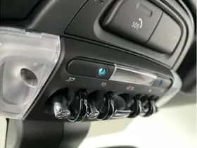 MINI Cooper (2022) thumbnail 25