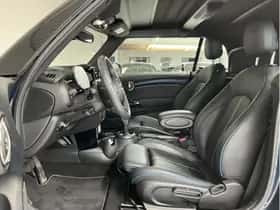 MINI Cooper (2022) thumbnail 10