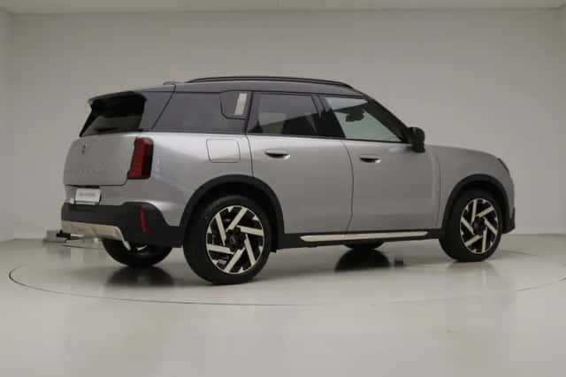 MINI Countryman (2024) thumbnail 5
