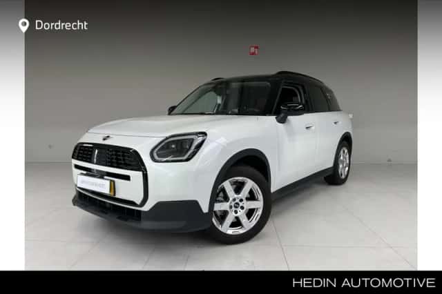 MINI Countryman (2024) thumbnail 1