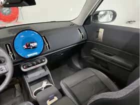 MINI Countryman (2024) thumbnail 14