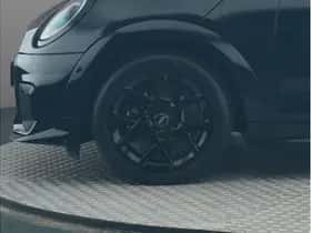 MINI Cooper (2025) thumbnail 6