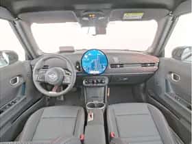 MINI Cooper (2025) thumbnail 7