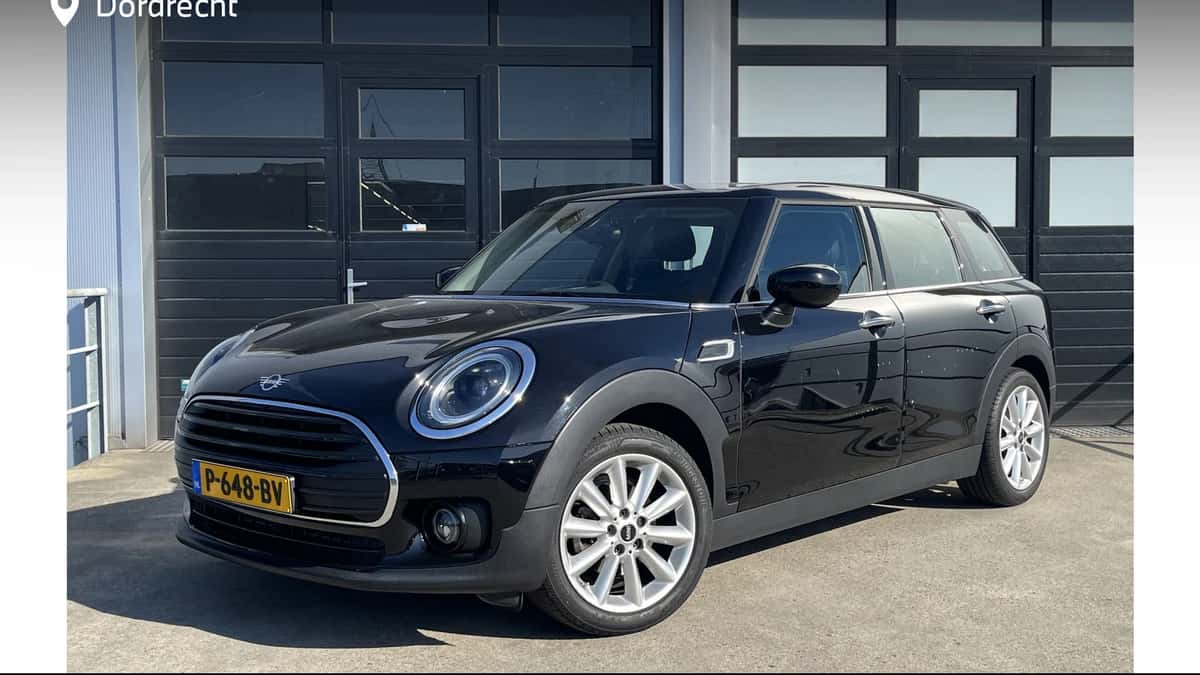MINI Clubman (2022) — foto 1