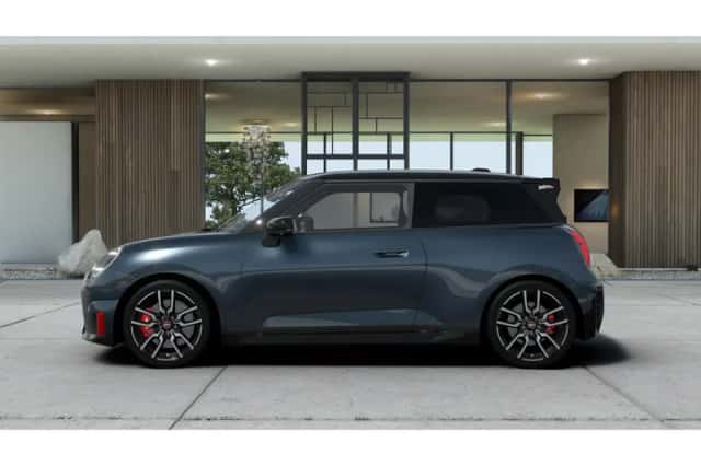 MINI Electric (2026) thumbnail 2