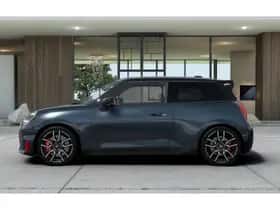 MINI Electric (2026) thumbnail 2