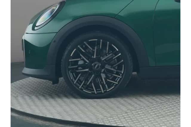 MINI 5-Deurs (2025) thumbnail 3