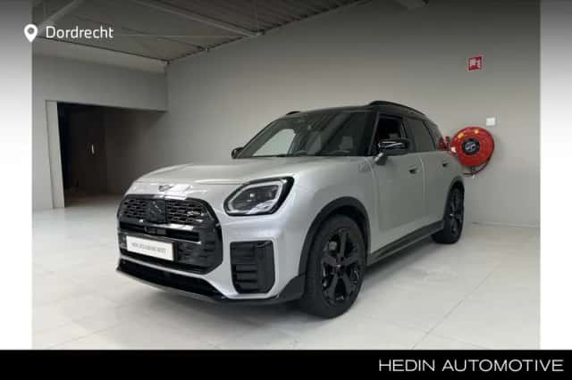 MINI Countryman (2025) thumbnail 1