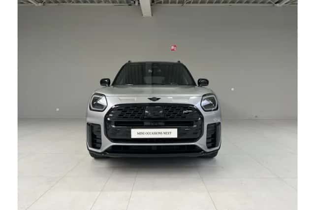 MINI Countryman (2025) thumbnail 3
