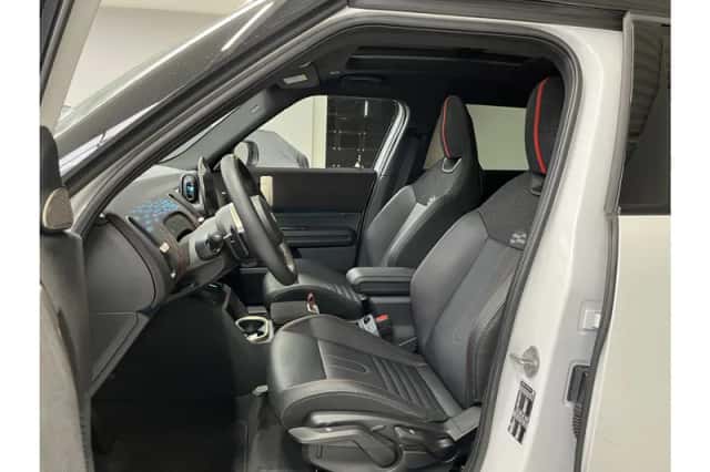 MINI Countryman (2025) thumbnail 3