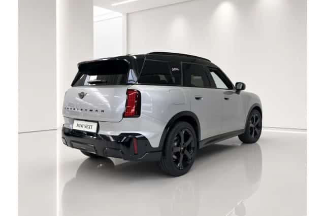 MINI Countryman (2025) thumbnail 3