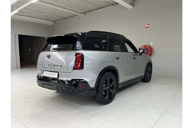 MINI Countryman (2025) thumbnail 5