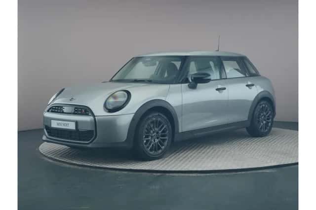 MINI 5-Deurs (2025) thumbnail 6