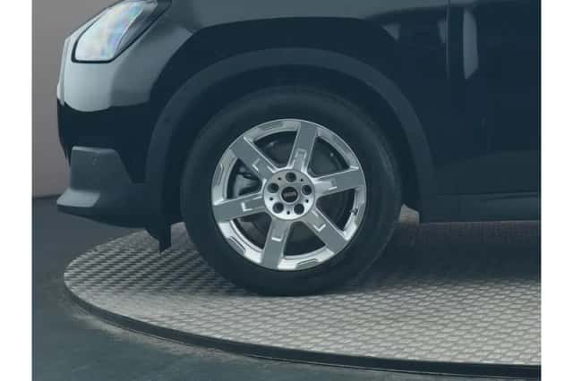 MINI Countryman (2025) thumbnail 3