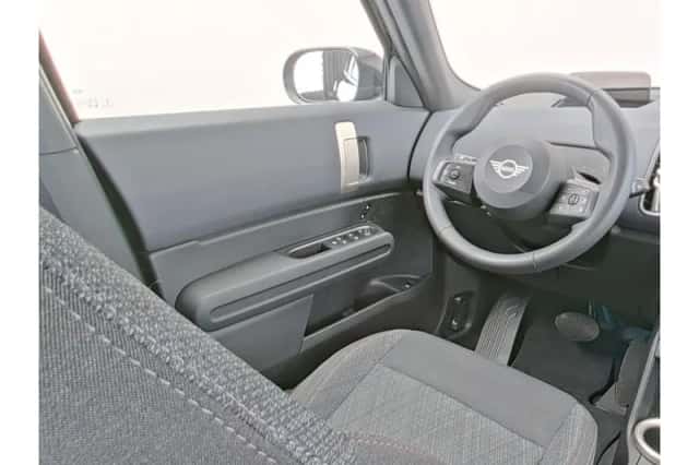 MINI Countryman (2025) thumbnail 5