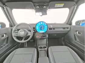 MINI Cooper (2025) thumbnail 7