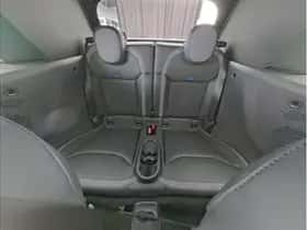 MINI Cooper (2025) thumbnail 9
