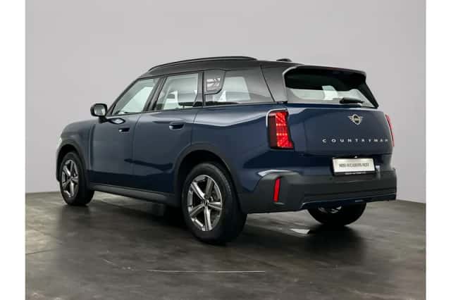 MINI Countryman (2024) thumbnail 3