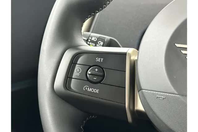 MINI Countryman (2024) thumbnail 10
