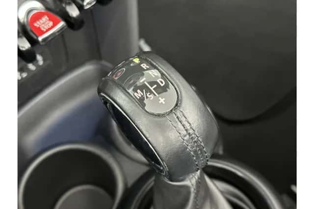 MINI Cooper (2018) thumbnail 21