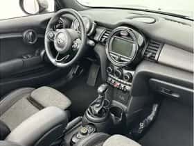 MINI Cooper (2018) thumbnail 22