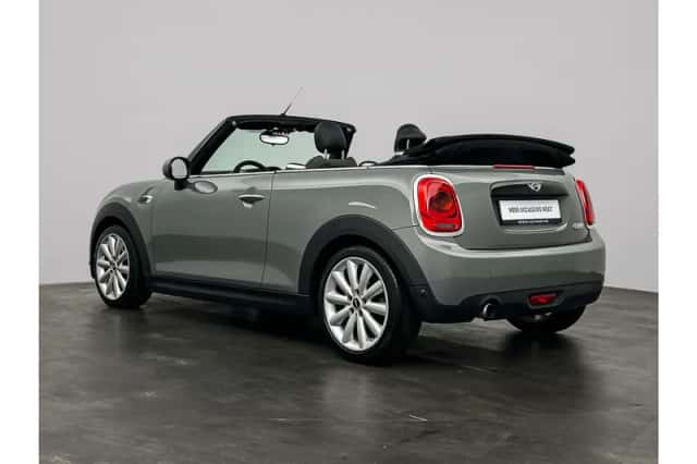 MINI Cooper (2018) thumbnail 4