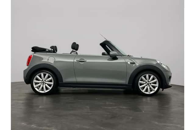 MINI Cooper (2018) thumbnail 7
