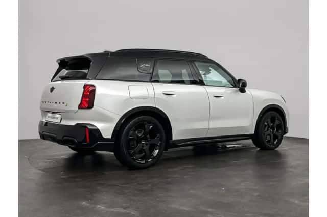 MINI Countryman (2025) thumbnail 6