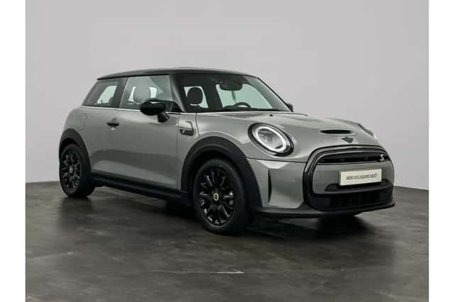 MINI Mini Electric (2022) thumbnail 2